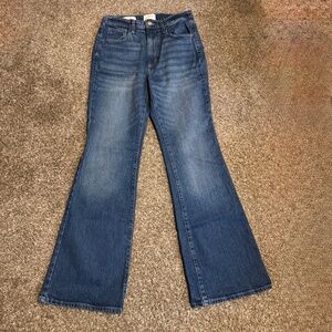 Universal Thread Women's High Rise Flare Dark Blue Jeans - Size 8/R